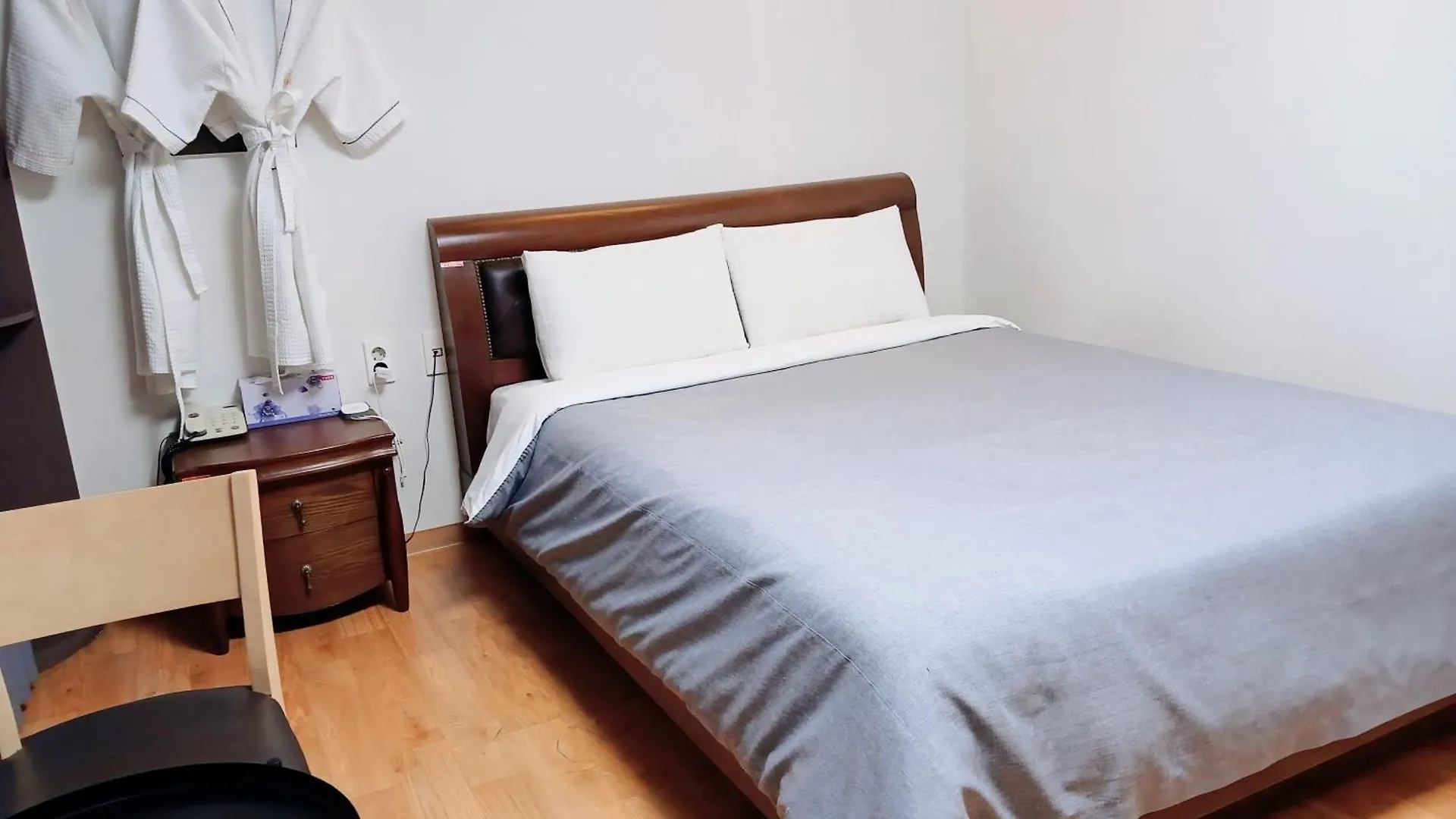 Incheon Freshia Hotel 2*,  South Korea