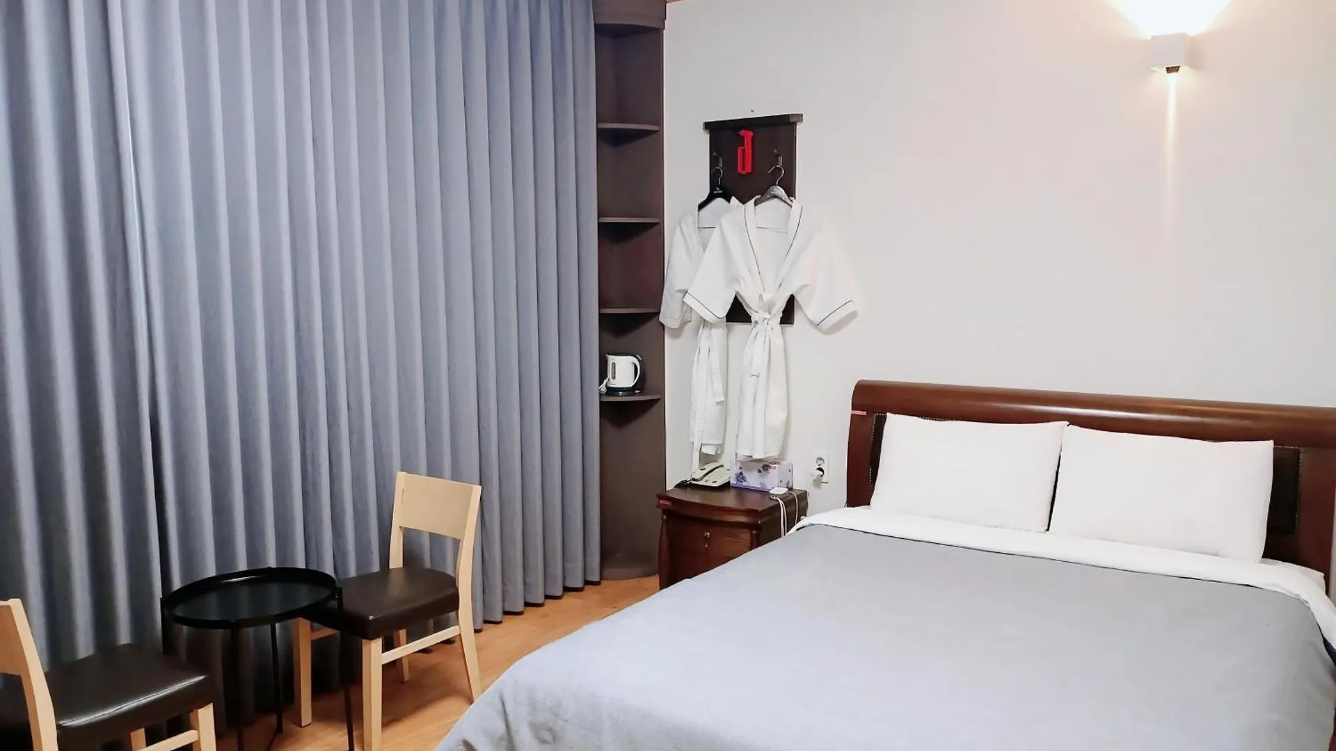 Incheon Freshia Hotel 2*,
