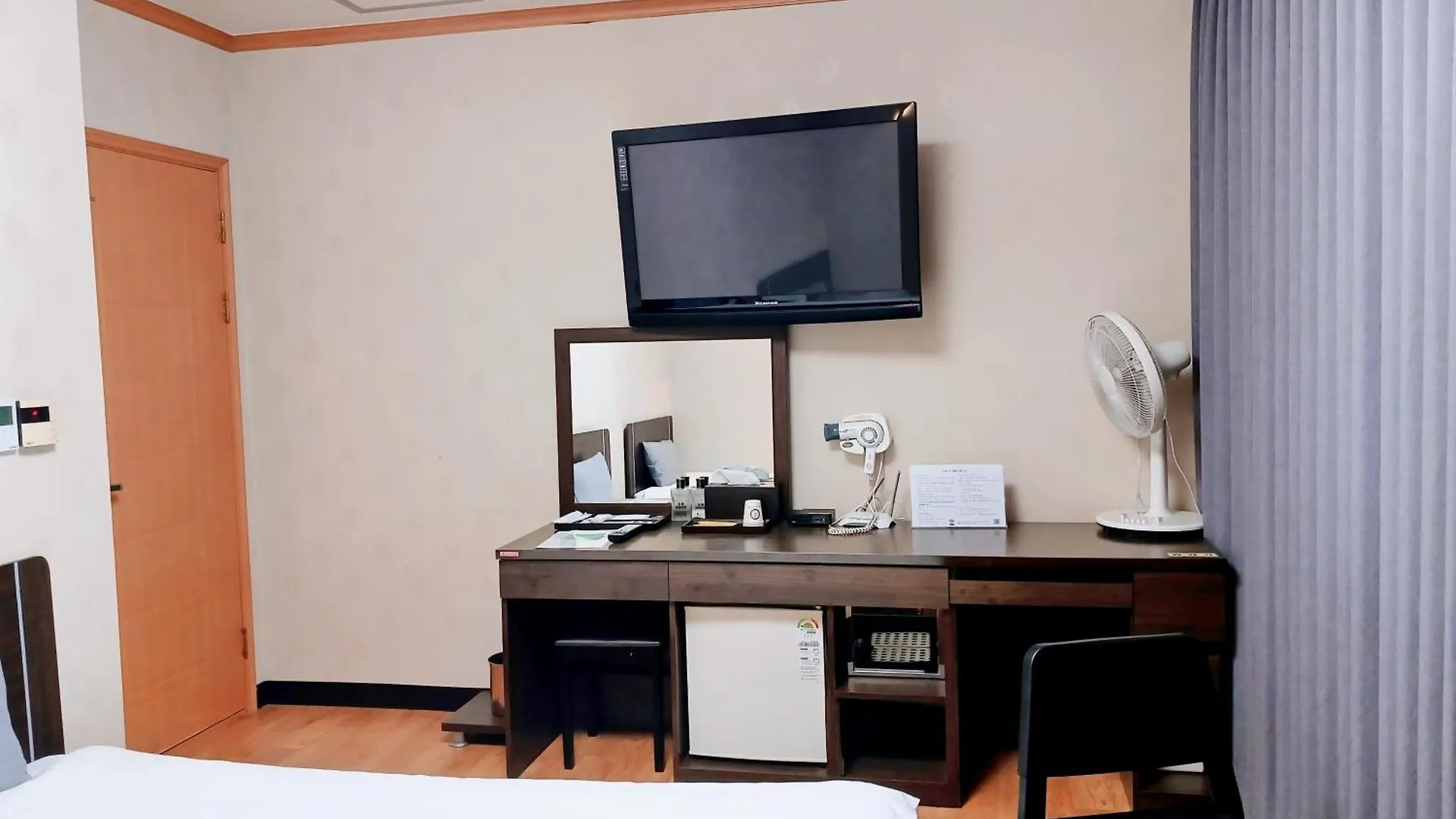 Incheon Freshia Hotel 2*,  South Korea