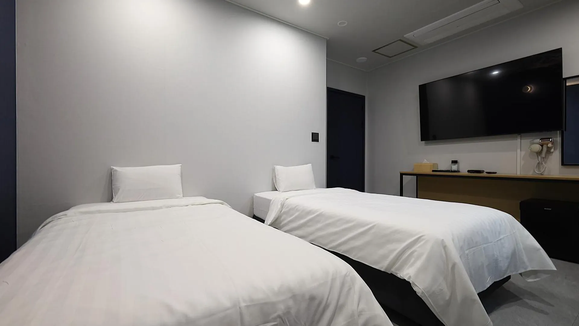 **  Incheon Freshia Hotel South Korea